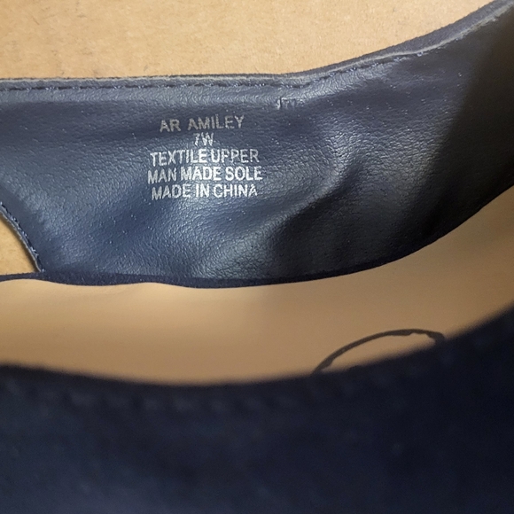 American Rag Blue Heels Stylish Design - Picture 6 of 6